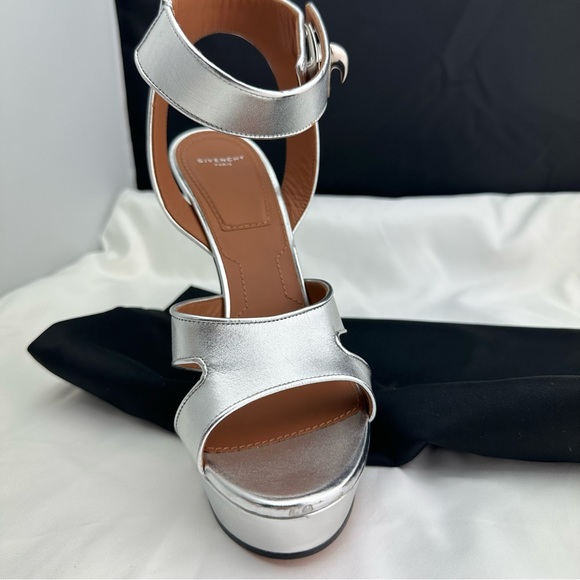 Givenchy Shark Tooth Platform Sandal - Picture 8 of 10